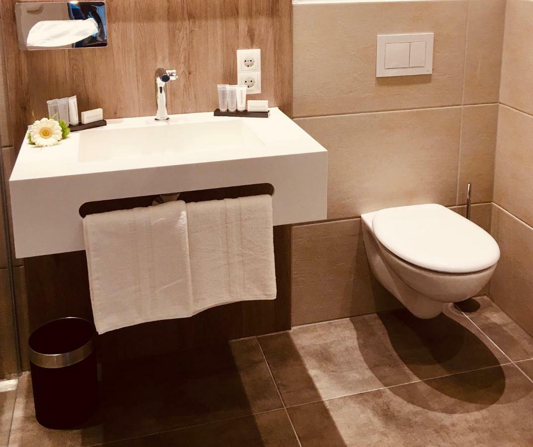 Stadthotel Arte Ремаген Екстериор снимка